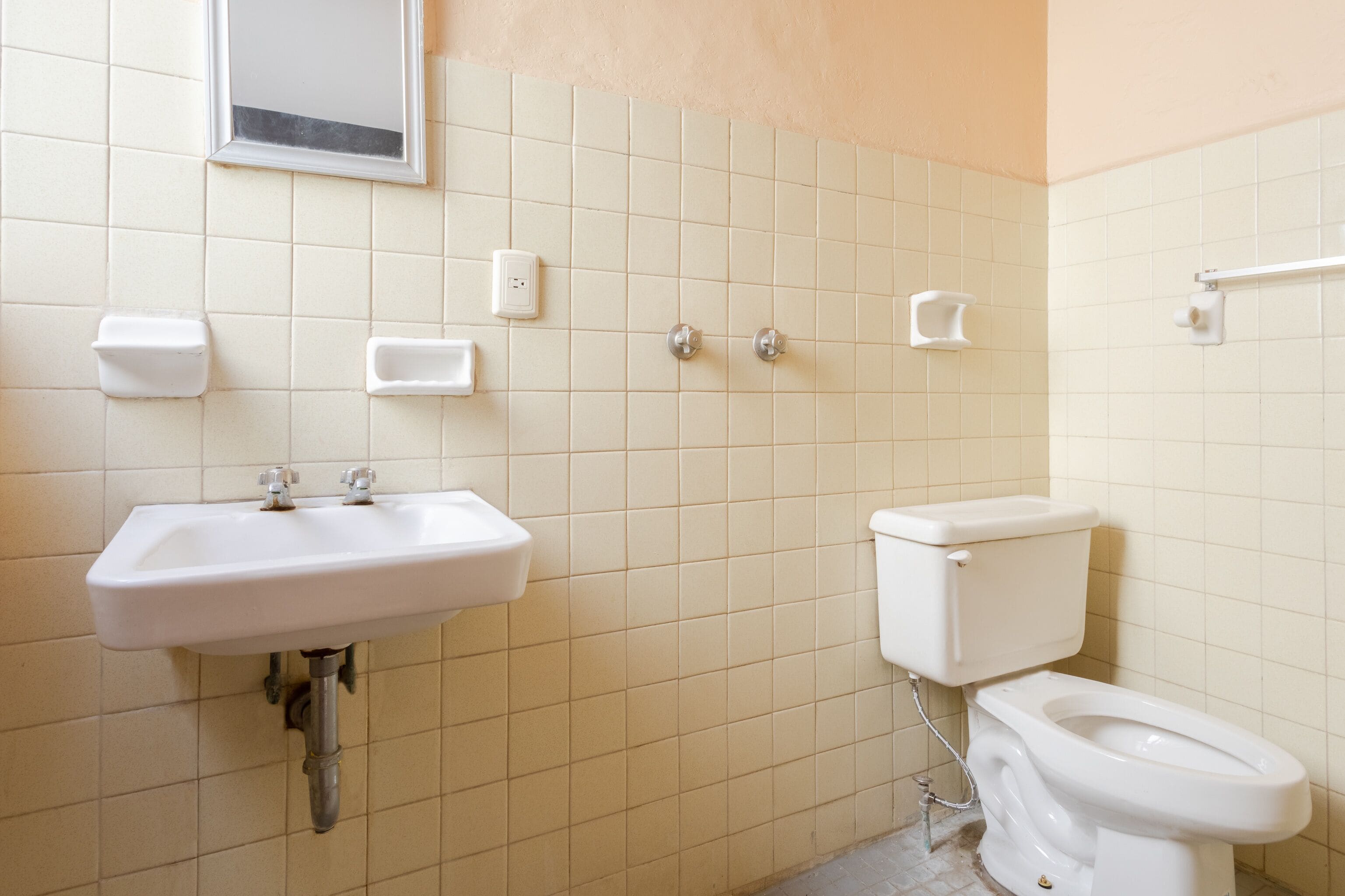 家庭客房 | 浴室 | 淋浴設備、免費盥洗用品、毛巾、洗髮精