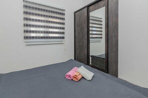 2 bedrooms, free WiFi, bed sheets