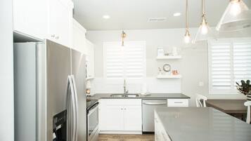 聯排別墅, 4 間臥室 | 私人廚房 | 烤箱