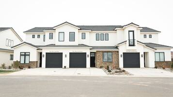 Townhome, 4 Bedrooms | Exterior