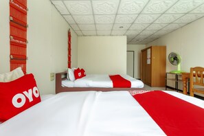 Suite superior | Escritorio, wifi gratis y ropa de cama