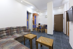 Property entrance - Umba Apartment N1 (Yerevan)