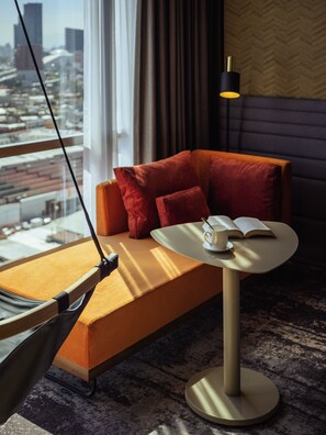 1 bedroom, minibar, in-room safe, desk