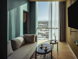 Suíte, 1 cama King (Master) | 1 quarto, frigobar, cofres nos quartos, escrivaninha