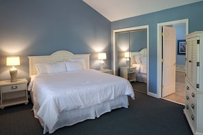 3 bedrooms, in-room safe, WiFi, bed sheets