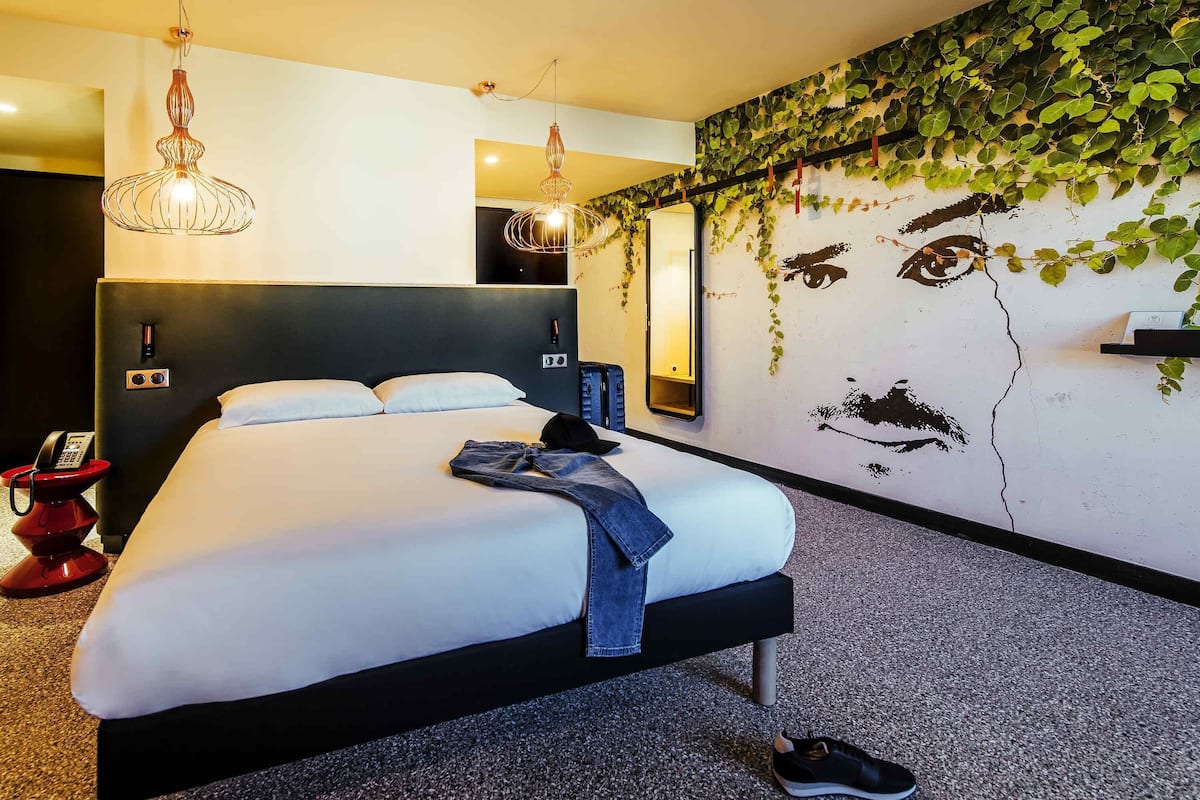 Family Suite, 1 Double Bed with Sofa bed (Standard) | Premium bedding, individually decorated, individually furnished