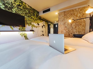 Chambre Standard, 2 lits jumeaux | Literie de qualité, décor unique, ameublement unique