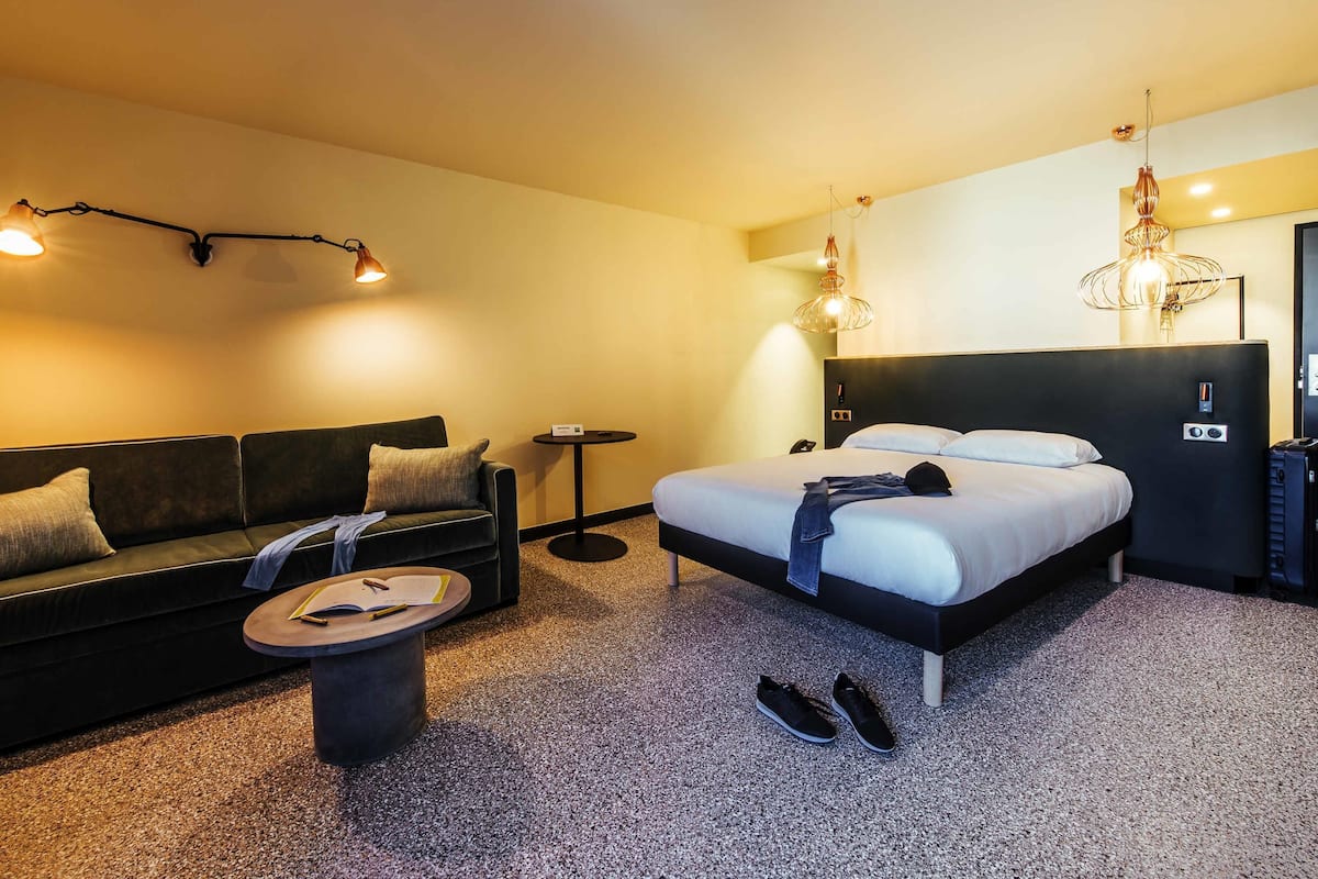 Family Suite, 1 Double Bed with Sofa bed (Standard)