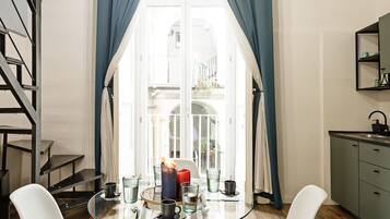 Dúplex superior (Paladino) | Sala d'estar | Televisor intel·ligent de 43 polzades amb canals digitals i televisor