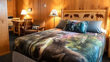 Habitación básica | Decoración personalizada y muebles diferentes