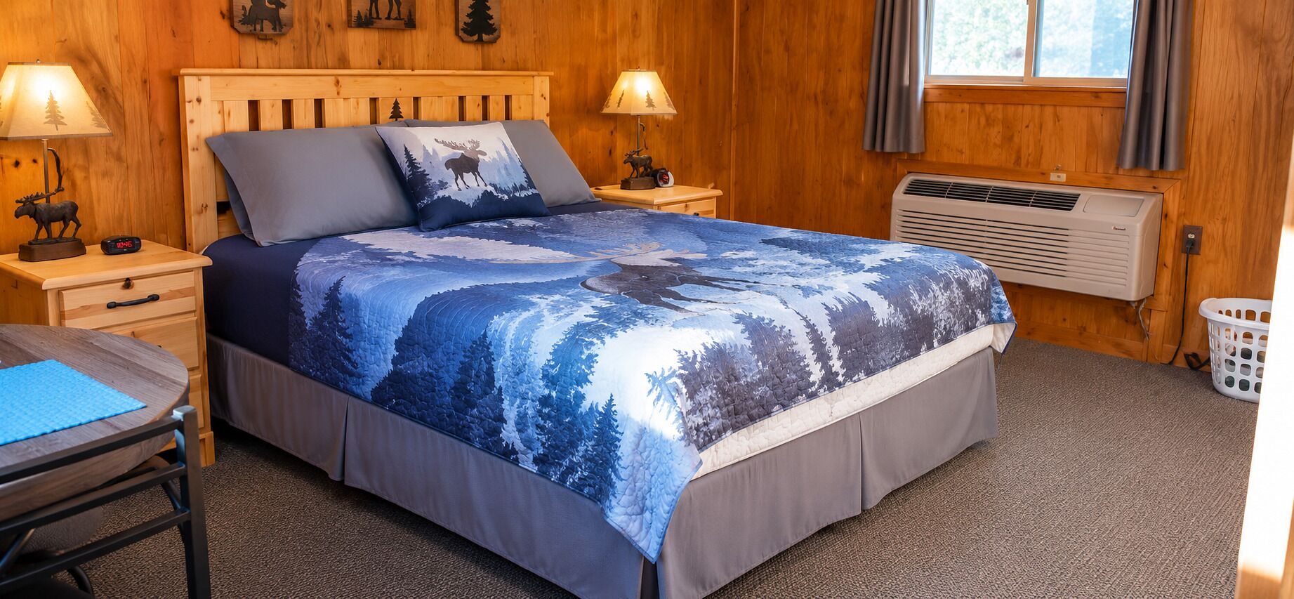 Basic Room | Individually decorated, individually furnished, iron/ironing board