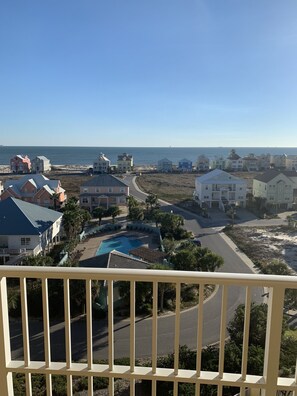 Property grounds - Relaxation with a view (Gulf Shores)