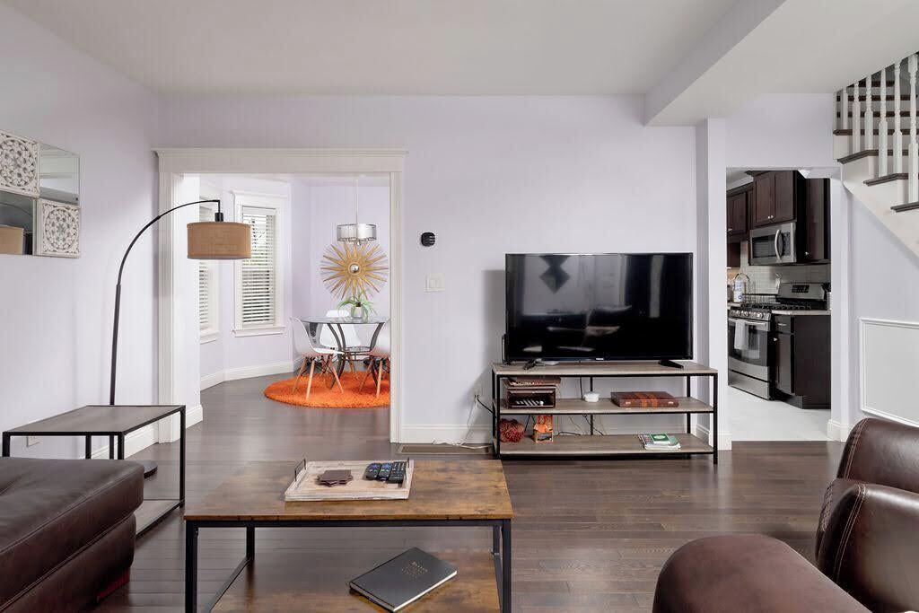 Télévision à écran plat