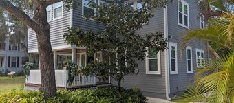 This Suite Old House