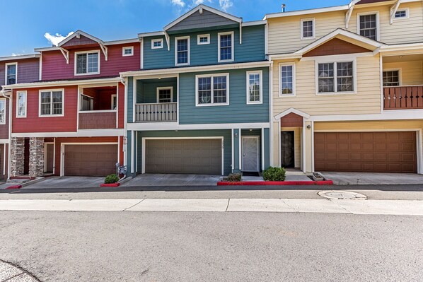 Exterior - Railroad Springs | 3BR/3.5BA | Dec. Availability! (Flagstaff)