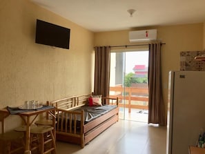 Interior - Residencial Berê - Kitnet 6 (Enseada da Pinheira)
