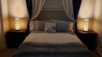 3 bedrooms, iron/ironing board, travel crib, free WiFi