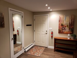 Interior - Front Range View, 7 Mins to Downtown (Colorado Springs)