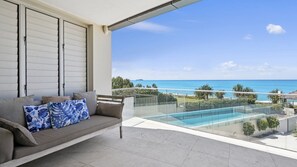 Property grounds - Sapphire Sands Beach House, Absolute Beachfront, P (Sapphire Beach)