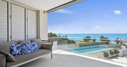 Sapphire Sands Beach House, Absolute Beachfront, P