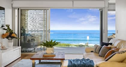 Sapphire Sands Beach House, Absolute Beachfront, P
