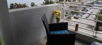 Beautiful apartment with terrace and views of Chinchorro beach