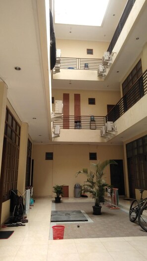 Lobby - Residence Duksina 2 by SHM (Depok)