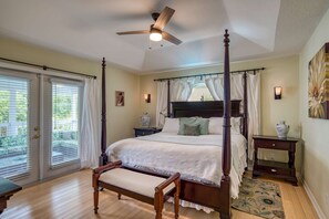 4 slaapkamers, een strijkplank/strijkijzer, gratis wifi, beddengoed