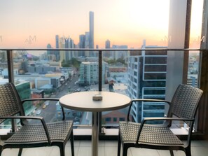 Appartamento City, 1 letto queen, non fumatori, vista città | Vista città