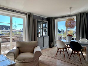 TV, fireplace - Reethus Linda - Reethus (Kalkhorst)