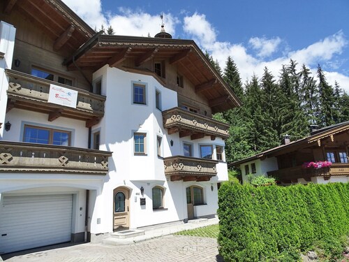 Chalet Bergzauber - Ferienhaus für 20 Personen