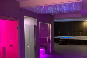 Sauna, bain à remous, hammam