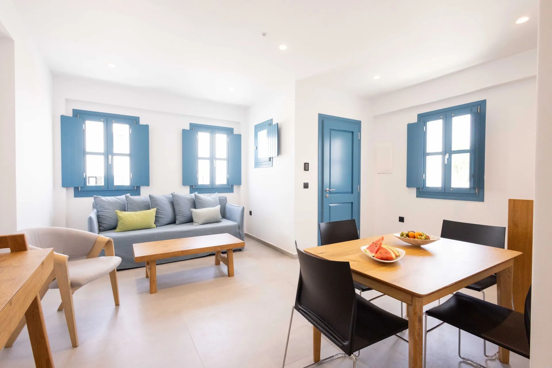 comfort room (courtyard | family) | living area | 32-inch smart tv with satellite channels, tv