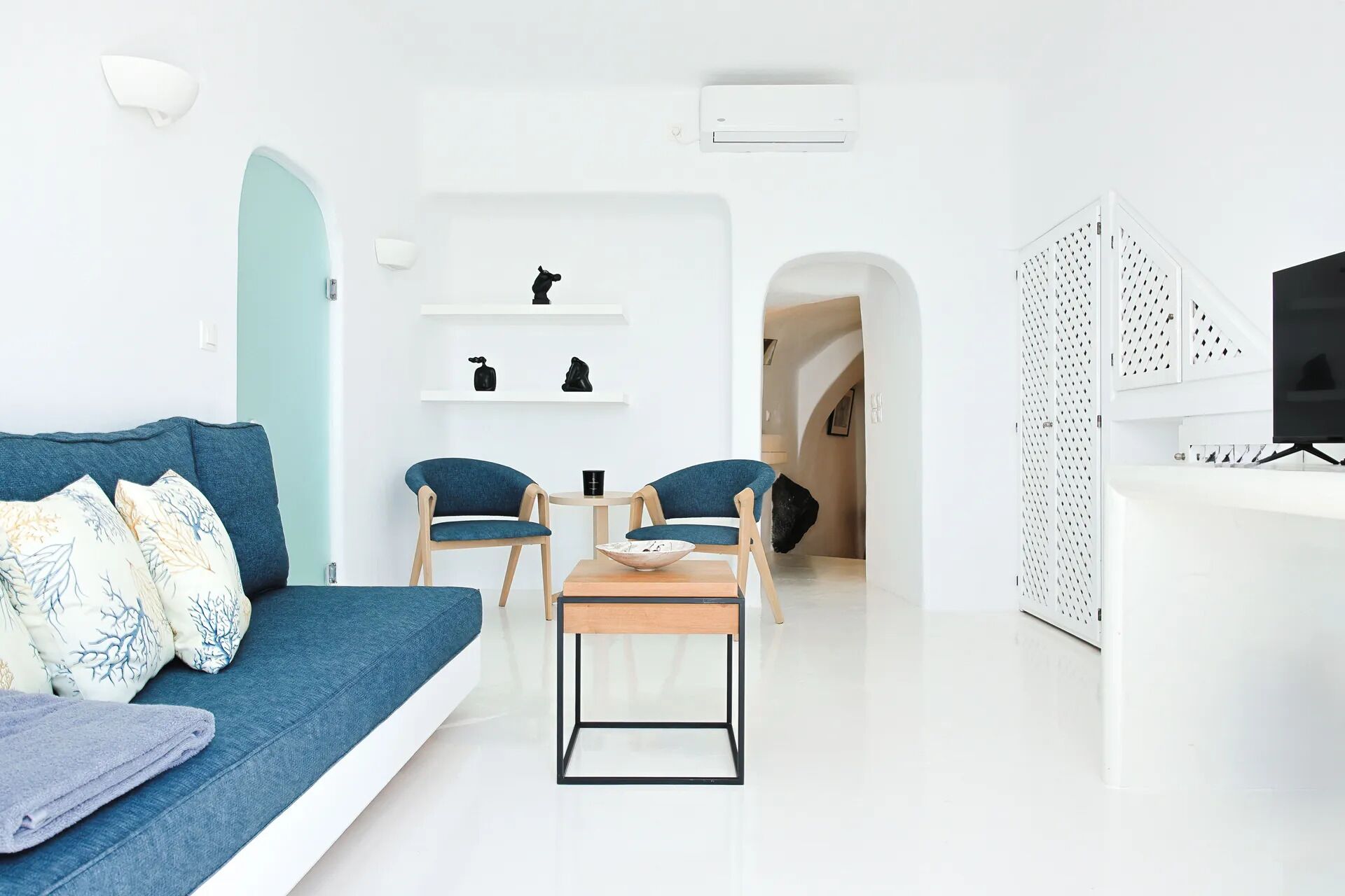 villa (niki) | living area | 32-inch smart tv with satellite channels, tv