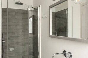 Shower, hair dryer, bidet - Cà Bèla Lambrate - Flat 2 (Milano)