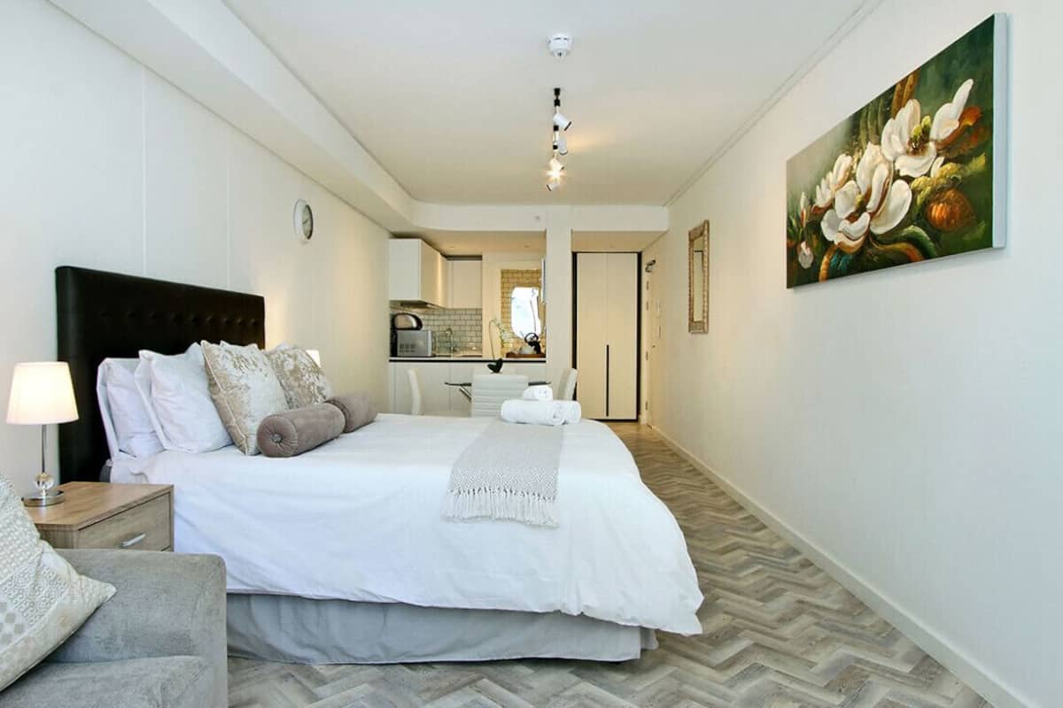 Apartment (Tuynhuys 1) | 1 bedroom, desk, iron/ironing board, WiFi (free)