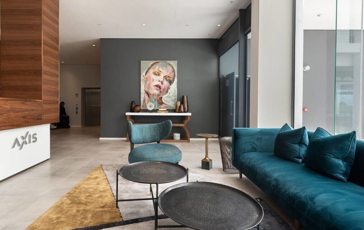 Coin salon dans le hall