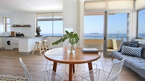 Studio (Blue Waters 2) | In-room dining - Blue Waters Studios (Cape Town)