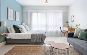 1 bedroom, desk, iron/ironing board, free WiFi