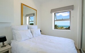 Appartement, 1 chambre | 1 chambre, bureau, fer et planche Ă repasser, Wi-Fi gratuit