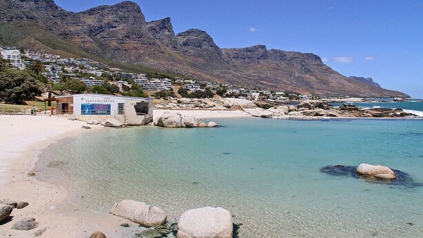 Unclassified image, 1 of 19, button - Sandringham 7 (Cape Town)