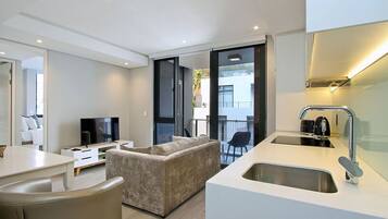 Apartment, 1 Bedroom, Mountain View | Living area | LED TV