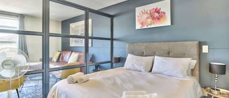 1 Schlafzimmer, Minibar, Zimmersafe, Schreibtisch