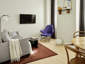 Smart TV, offices