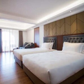 Apartemen, Beberapa Tempat Tidur, pemandangan laut | Meja kerja dan Wi-Fi gratis