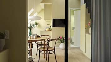 1 soverom, strykejern/-brett, reiseseng for barn og wi-fi (inkludert)