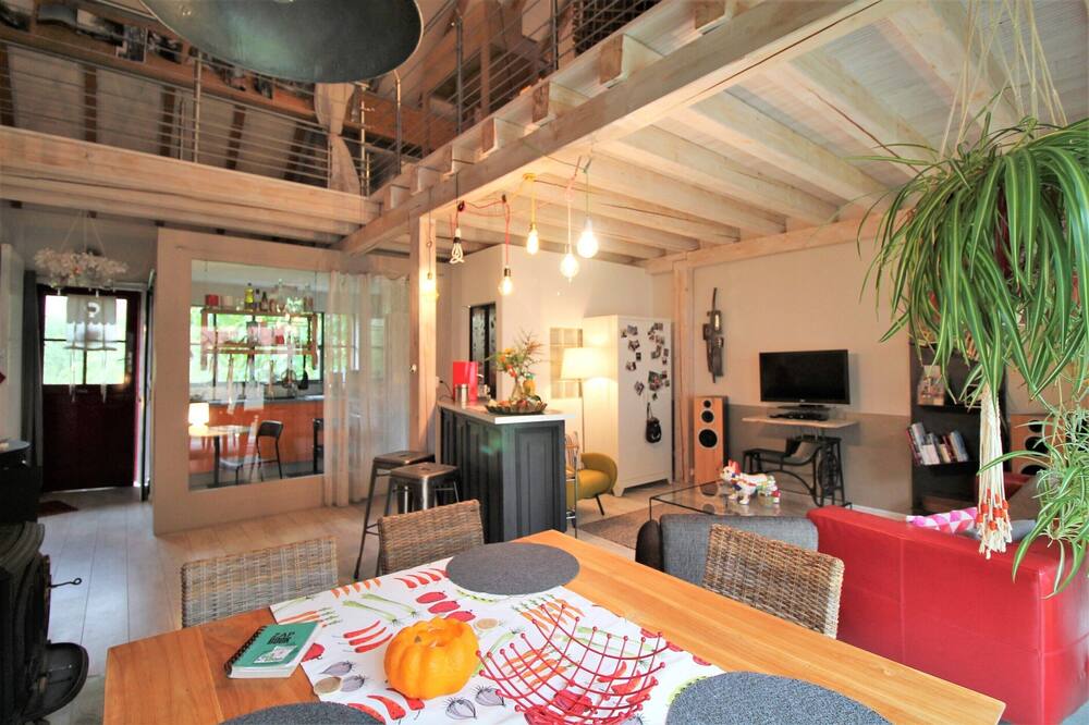 Cottage in Saint-quirin by Lake & Town - Langatte