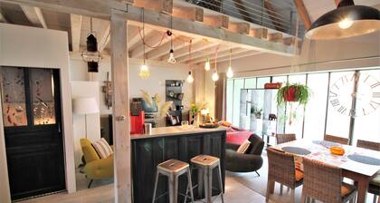 Cottage in Saint-quirin by Lake & Town