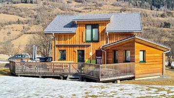 Chalet | Exterior