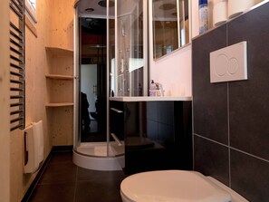 Chalet | Bathroom - Luxurious Chalet in Murau With Terrace (Murau)